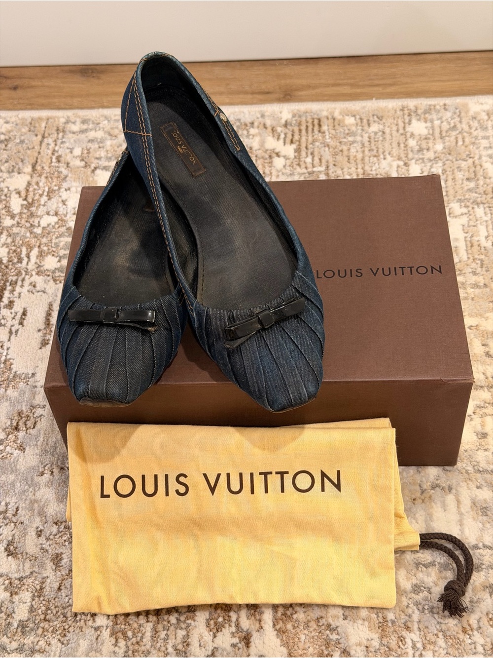 Pre-owned Louis Vuitton Denim Bow Accents Flats EU Size 39.5